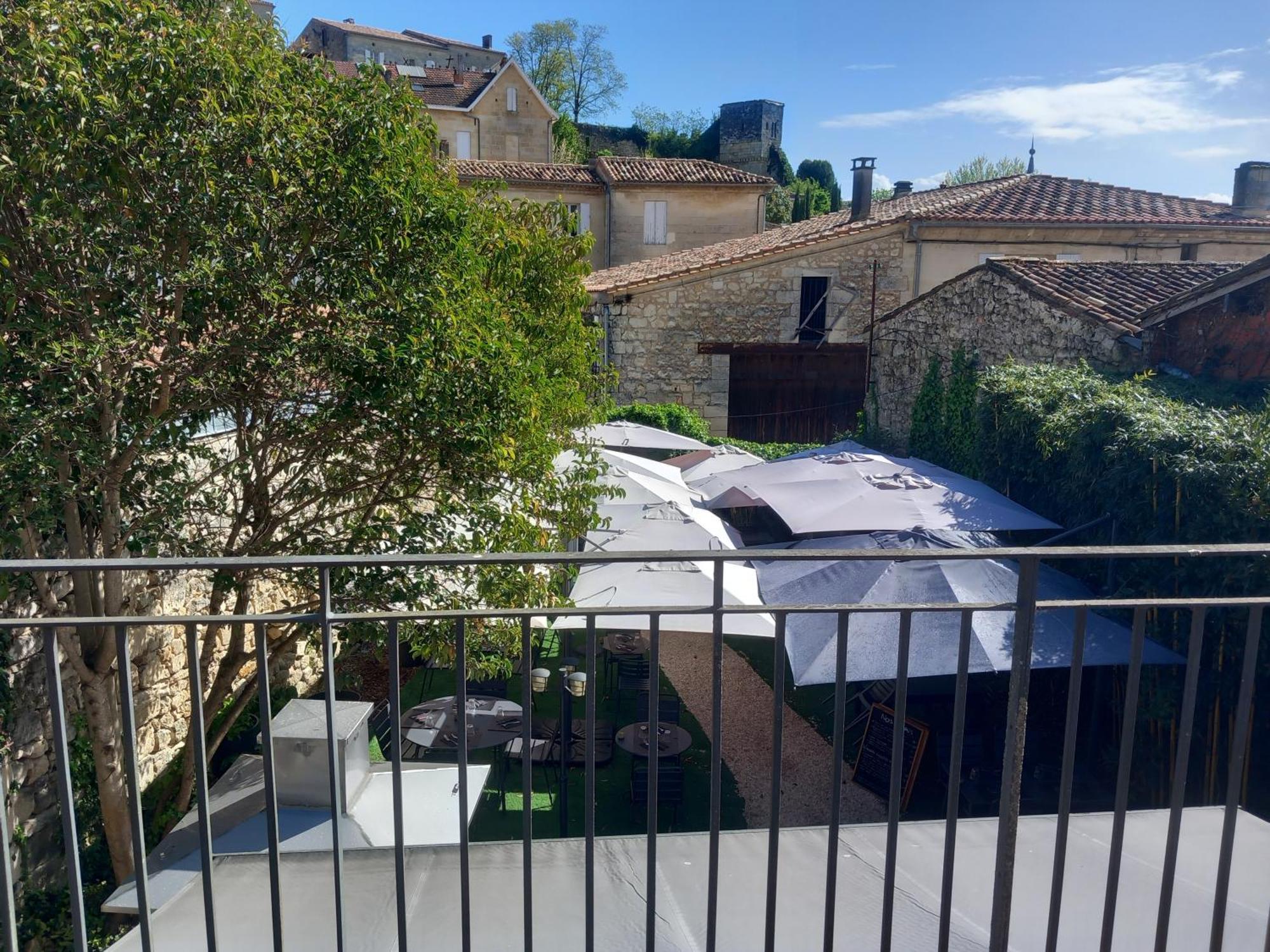 Ferienwohnung Les Logis Des Vignobles Saint Emilion En Duplex N 2 Avec Terrasse Exterior foto